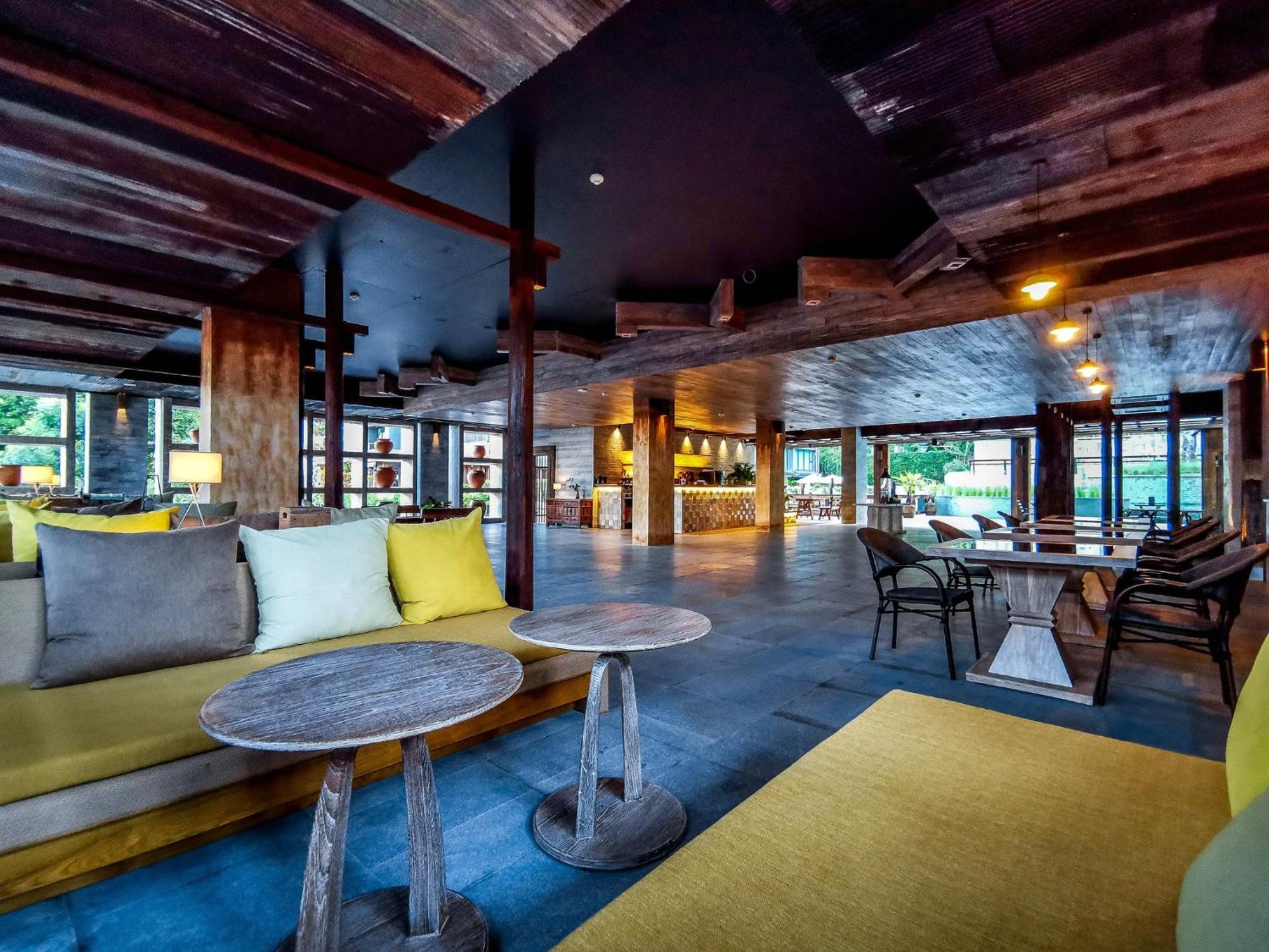 Dinso Resort & Villas Phuket, Vignette Collection By Ihg Patong Exterior foto